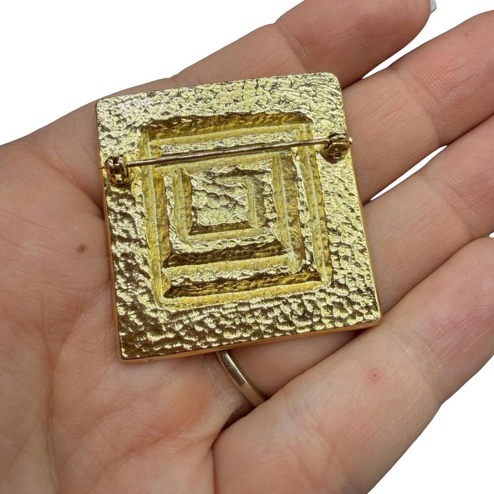 Vintage Jewelry Aztec Brooch Pyramid Square Pin - Picture 2 of 2